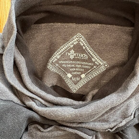 Nomad's Women's Medium Grey & Black Tunic in Hemp/Cotton/Spandex - Picture 3 of 4